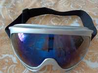 Capacete e óculos de Ski