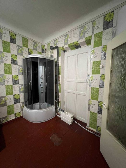 2 кімнати в гуртожитку по вул. Леха Качинського