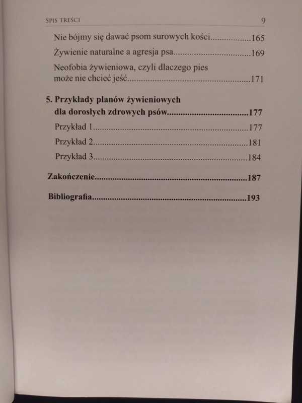 Agnieszka Królak  Zdrowo, smacznie, naturalnie-prawidłowe żywienie psa