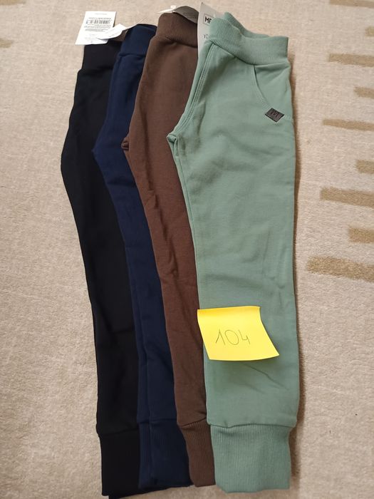 Spodnie Dresowe Mrofi 104