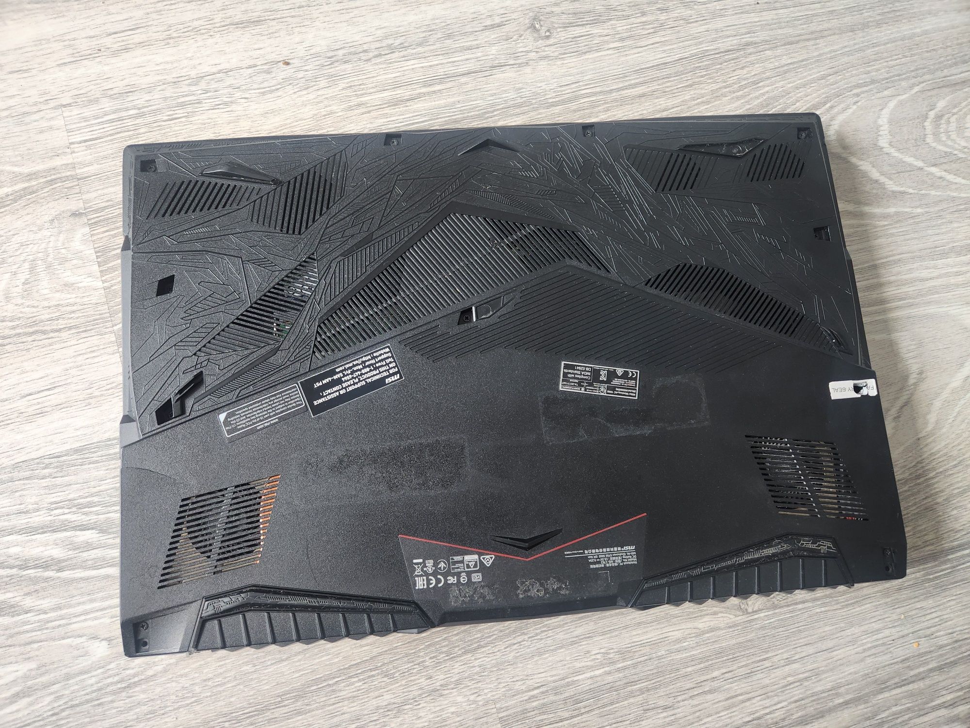 Ігровий MSI GE 75 Raider 9SE_i7-9750H_GeForce RTX 2060_17.3" IPS 144Hz