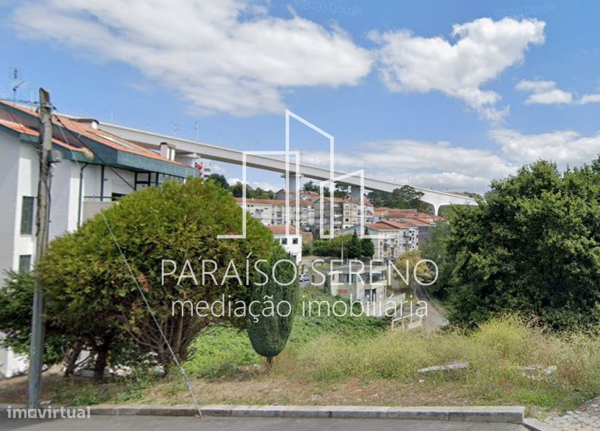 Terreno Oliveira do Douro