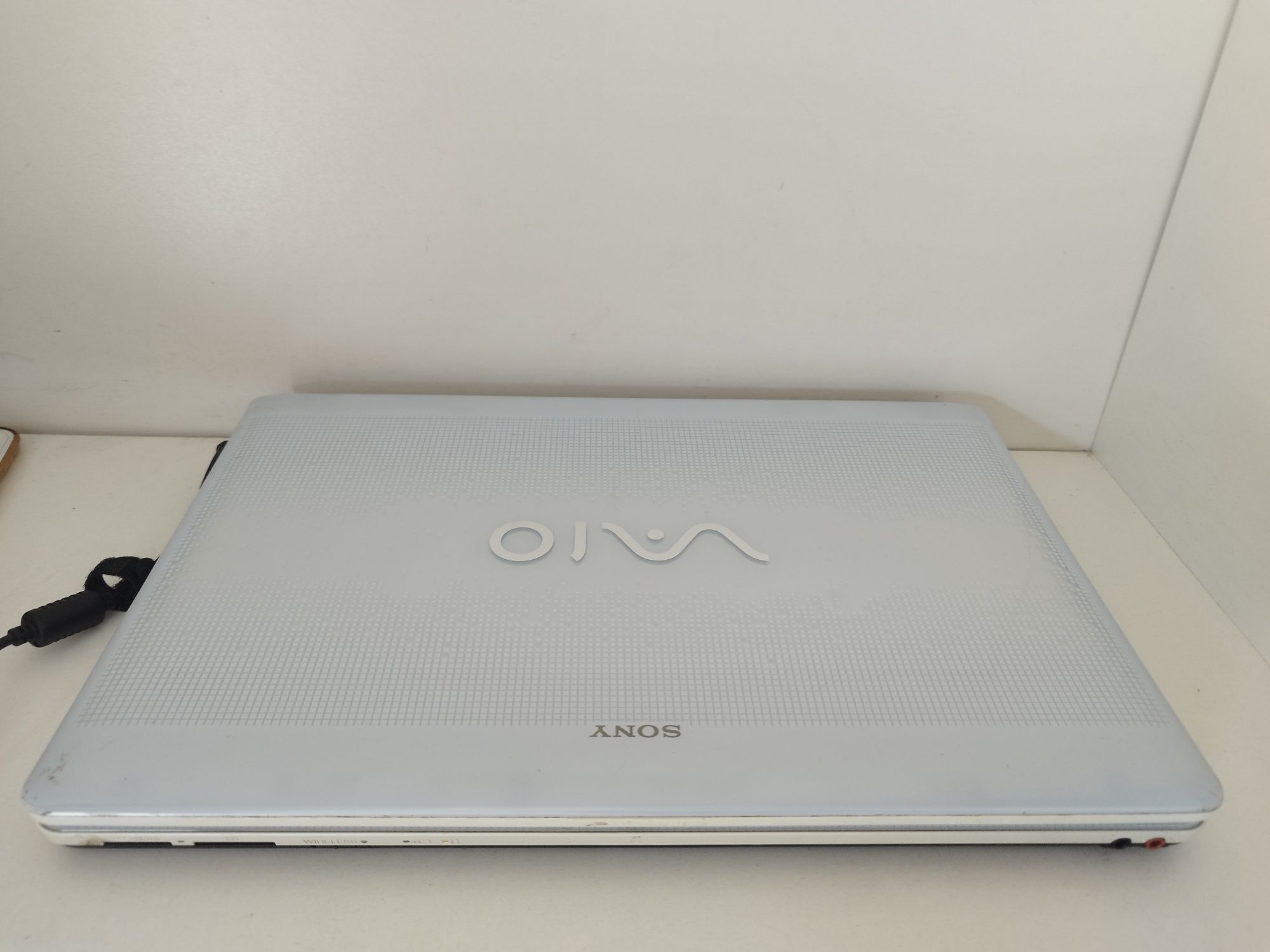 Продам ноутбук Sony VAIO 71211M