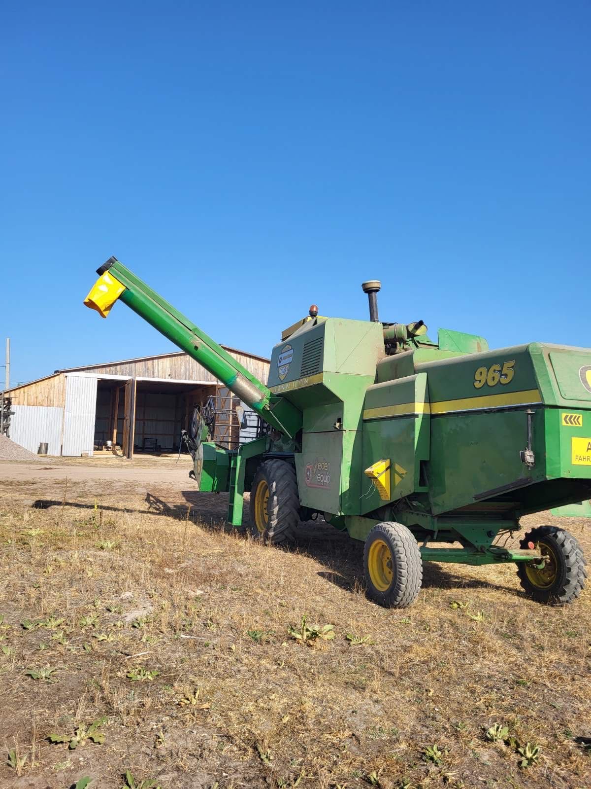 JOHN DEERE 965 комбайн