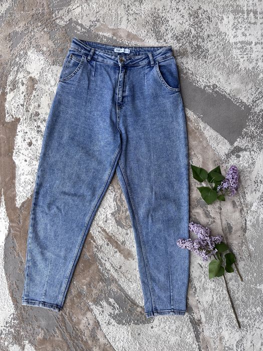 Жіночі джинси типу мом