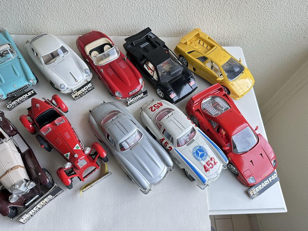 Carros miniatua - collection Borrago escala 1:18