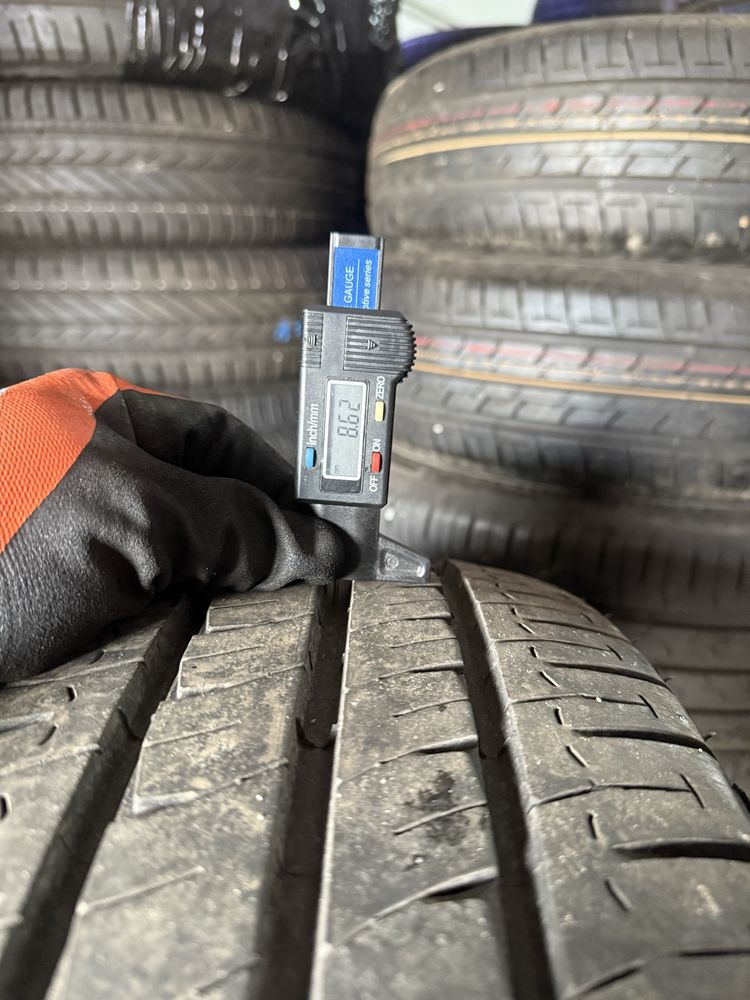 4xMichelin 225 65r16c., 2018 8.6mm