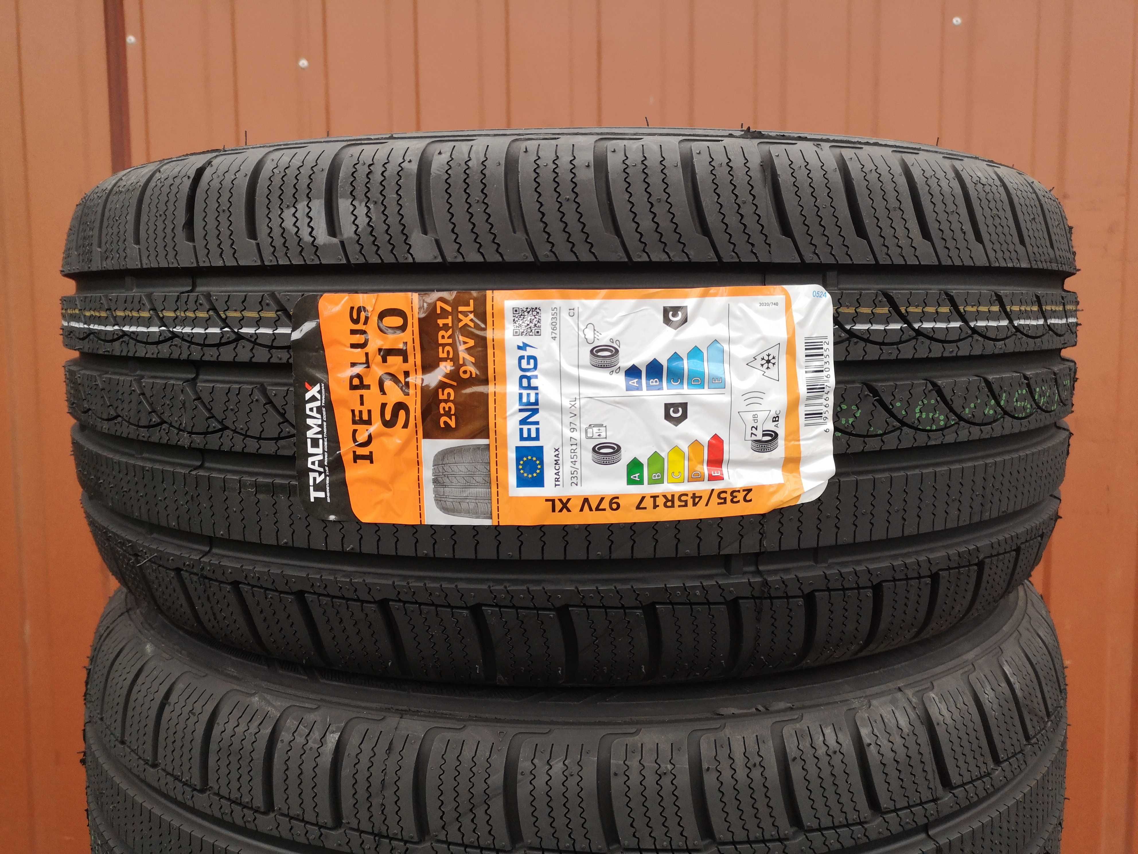 235/45 R17 97V XL - Tracmax Ice-Plus S210 (4 sztuki) NOWE