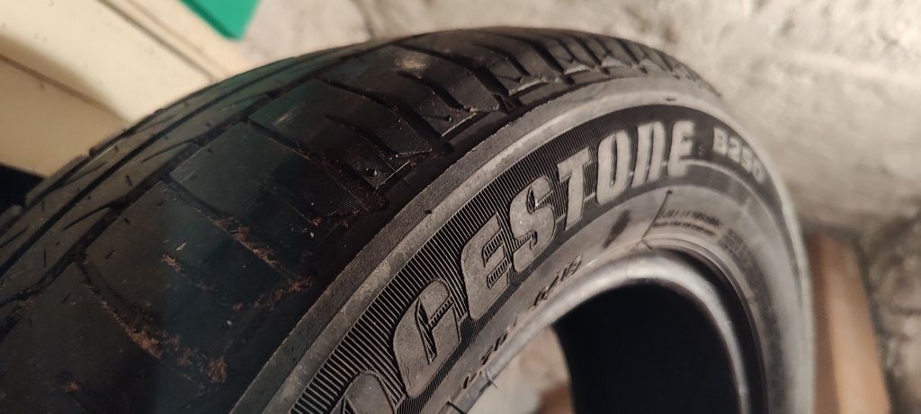 Opony letnie Bridgestone 175/65/14 dot 2018