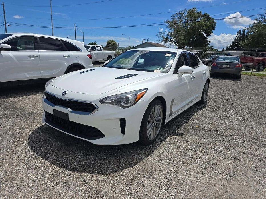 Kia Stinger KIA STINGER 2.0T AWD | Skóra | Podgrzewane fotele | Kamera cofania
