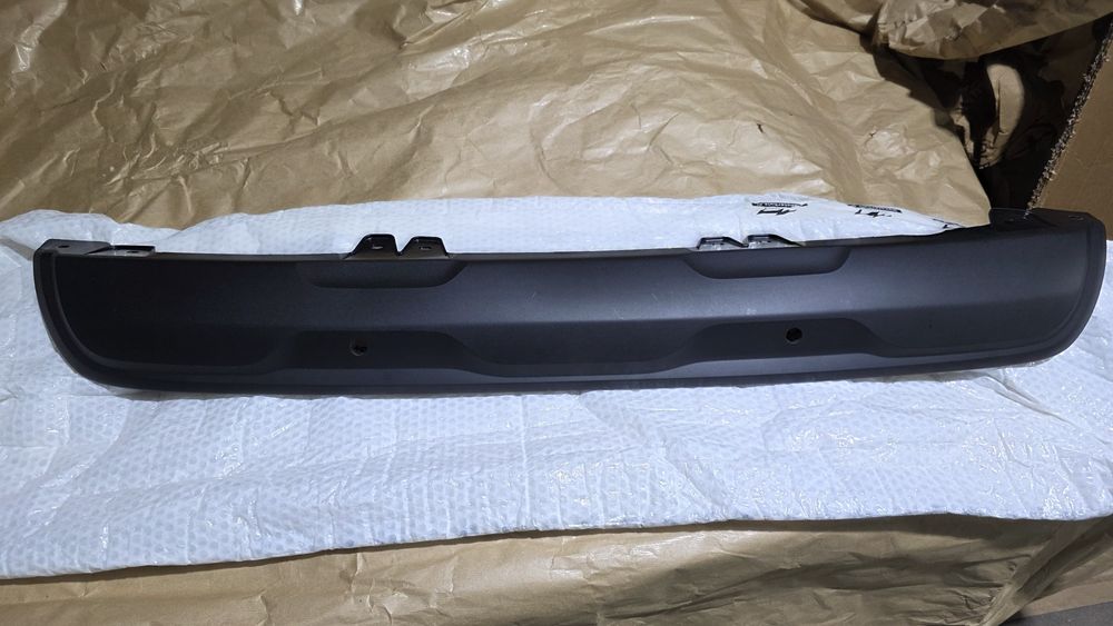 Spojler dokładka zderzaka tył renault captur II nowy oryginał 19- PDC