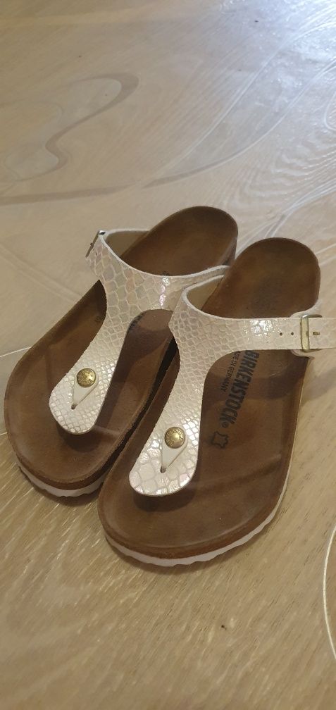 Шлепки ортопедические Birkenstock оригинал р.39 состояниe новые