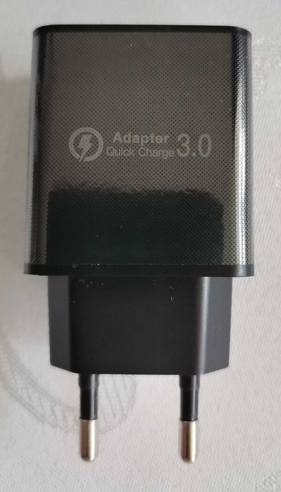 Za pół ceny! | Uniwersalna ładowarka QC 3.0 | HNT-QC530 | Quick Charge