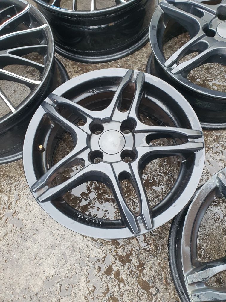 Диски R15 4/100 ЦО 65 ЕТ 38 6j 4шт-7000грн.