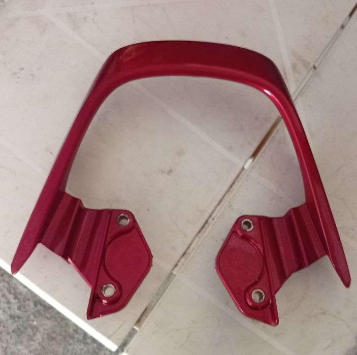 Asa traseira da Honda cbf 125 impecável