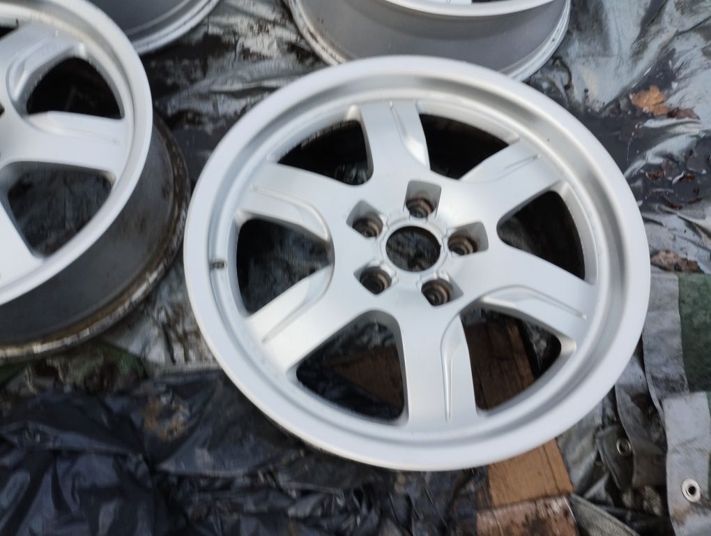 5x112 17 felgi aluminiowe 7,5szerokosc  et 28 audi volkswagen Mercedes