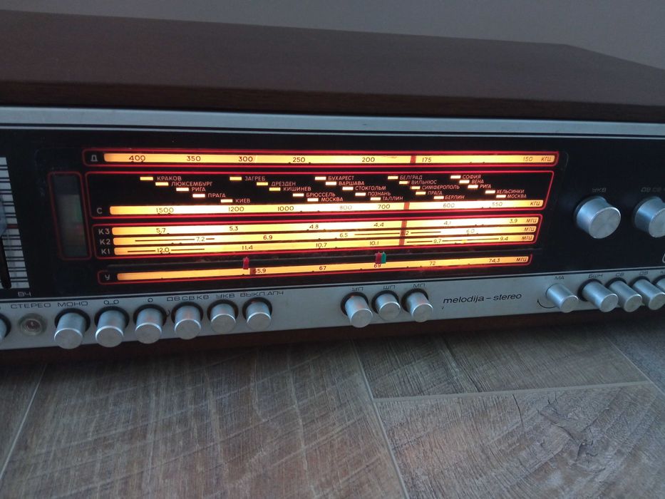 Радіола Melodija 104 stereo