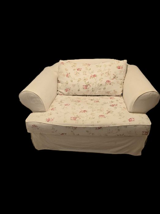 kanapa 2 osobowa nierozkładana + duża pufa