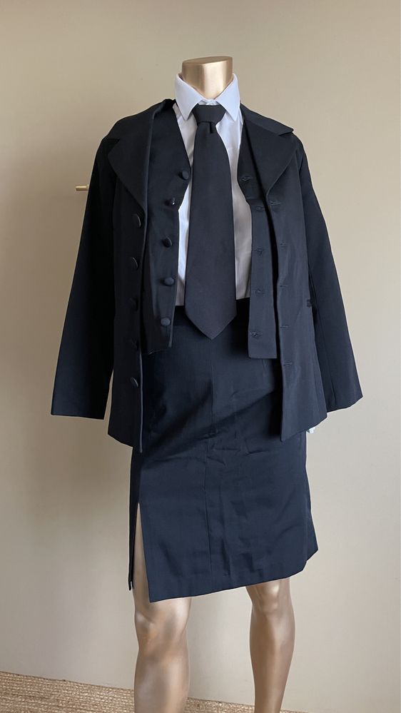 Traje Académico feminino IPCB - ESART