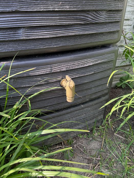 2 sztuki! Zbiorniki na deszczówkę po 300 litrów. Slim 4rain.