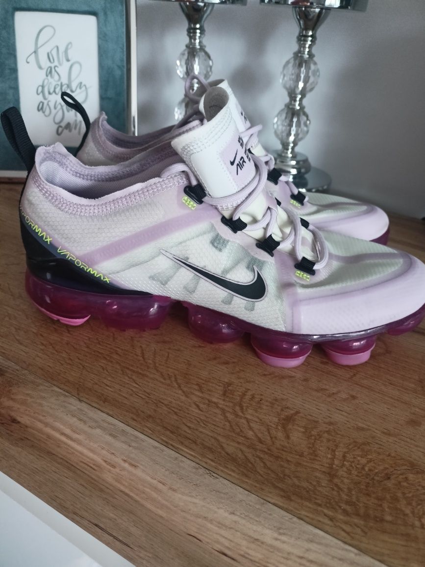 Buty Nike vapormax 40 różowe