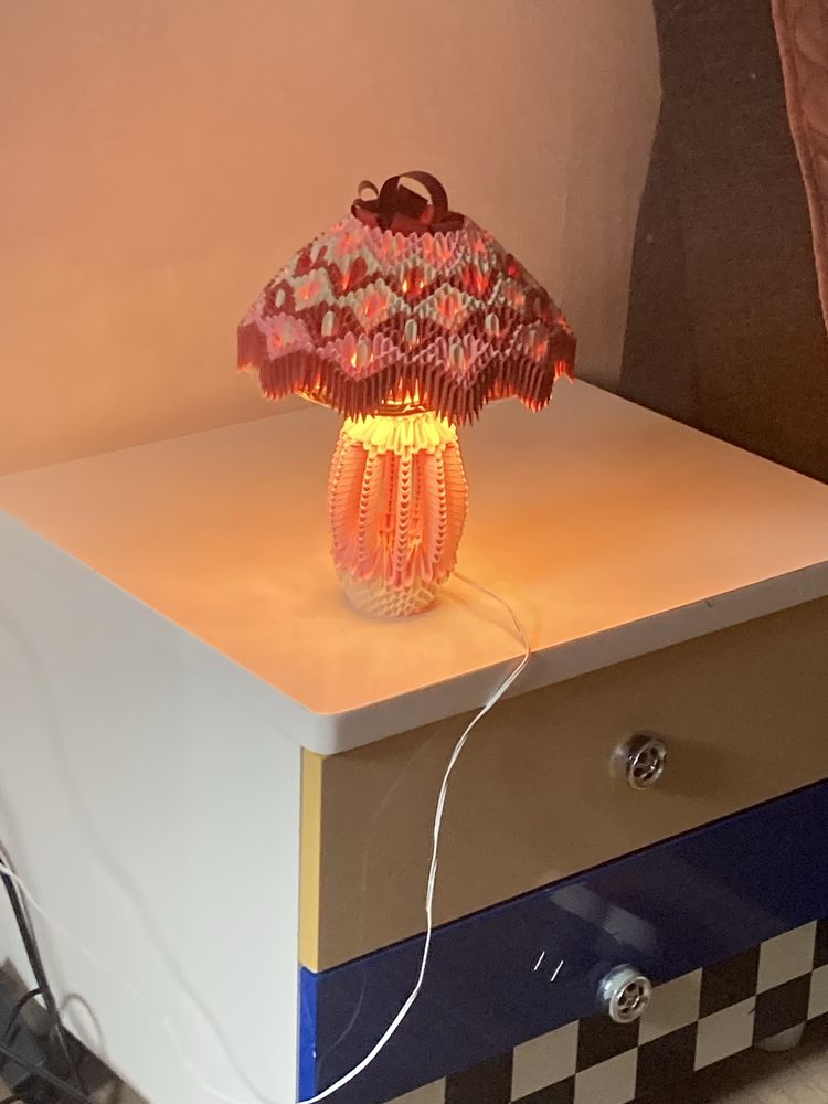 Lampka różowa origami modułowa  recznie robiona