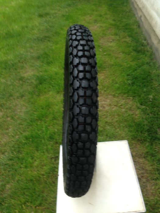 Диск та шина до мопеда Delta