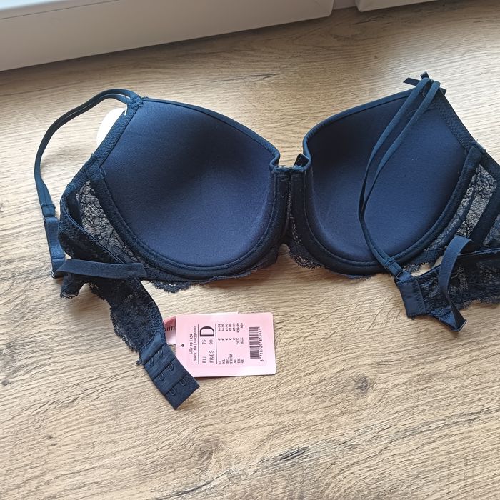 Biustonosz chantelle 75 d