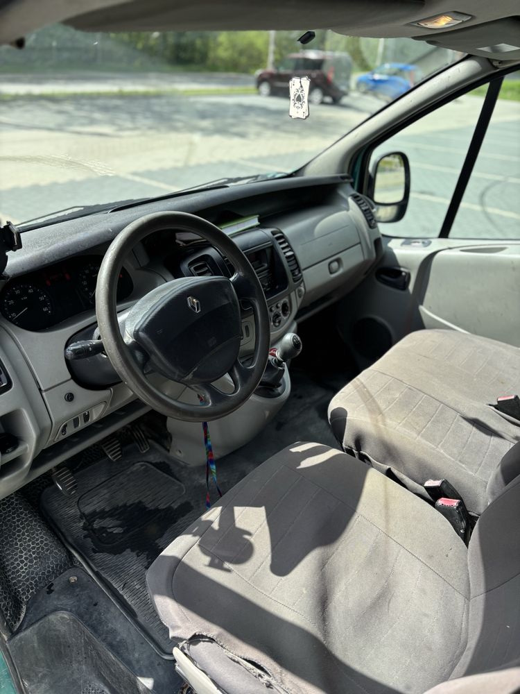 Renault trafic vat 1