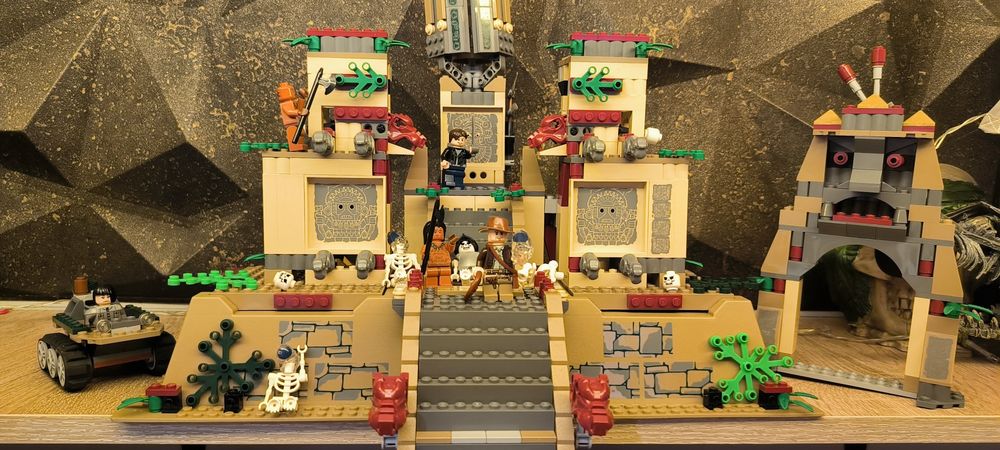 Lego 7627 IJ Świątynia kryształowej czaszki