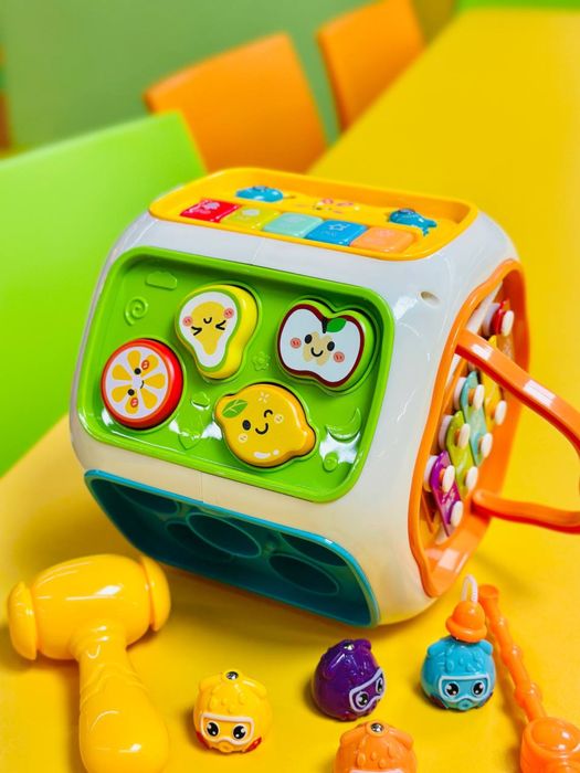 Ігровий центр (укр.мова, пісні, казки, піаніно, ксілофон, сортер)