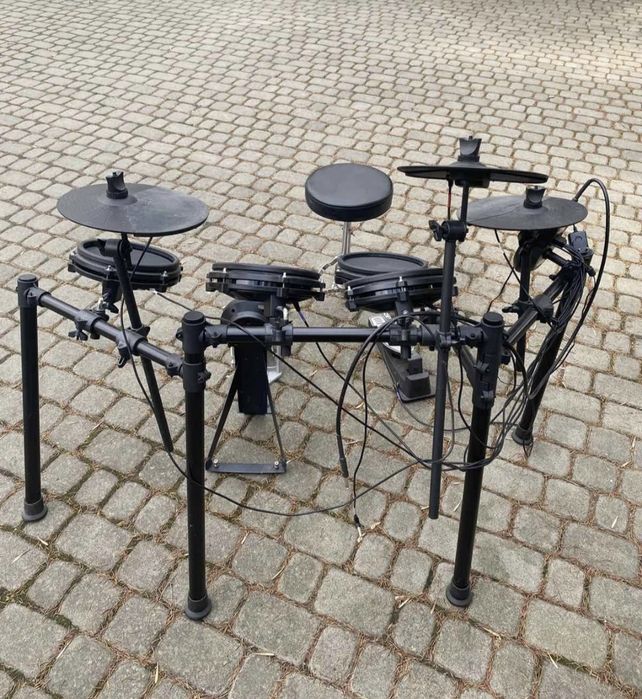Електронні барабани Alesis Nitro Mesh Kit