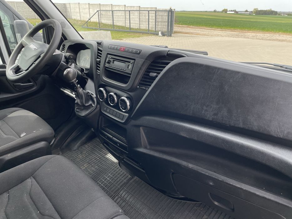 Iveco Daily 35S17V silnik 3.0 o mocy 170 Km