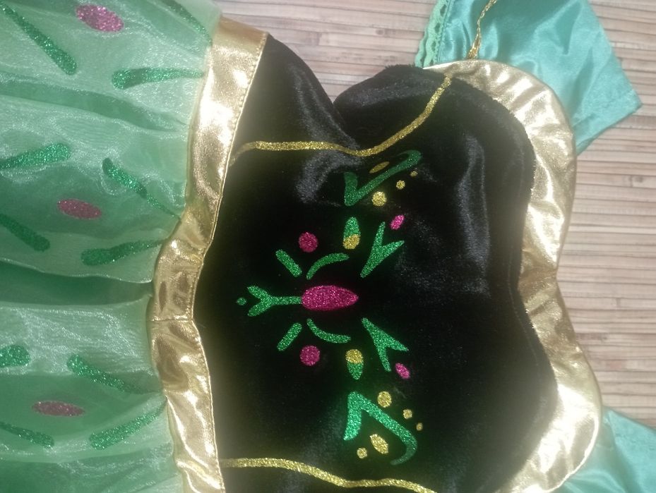 Платья праздничные новогодние для девочки