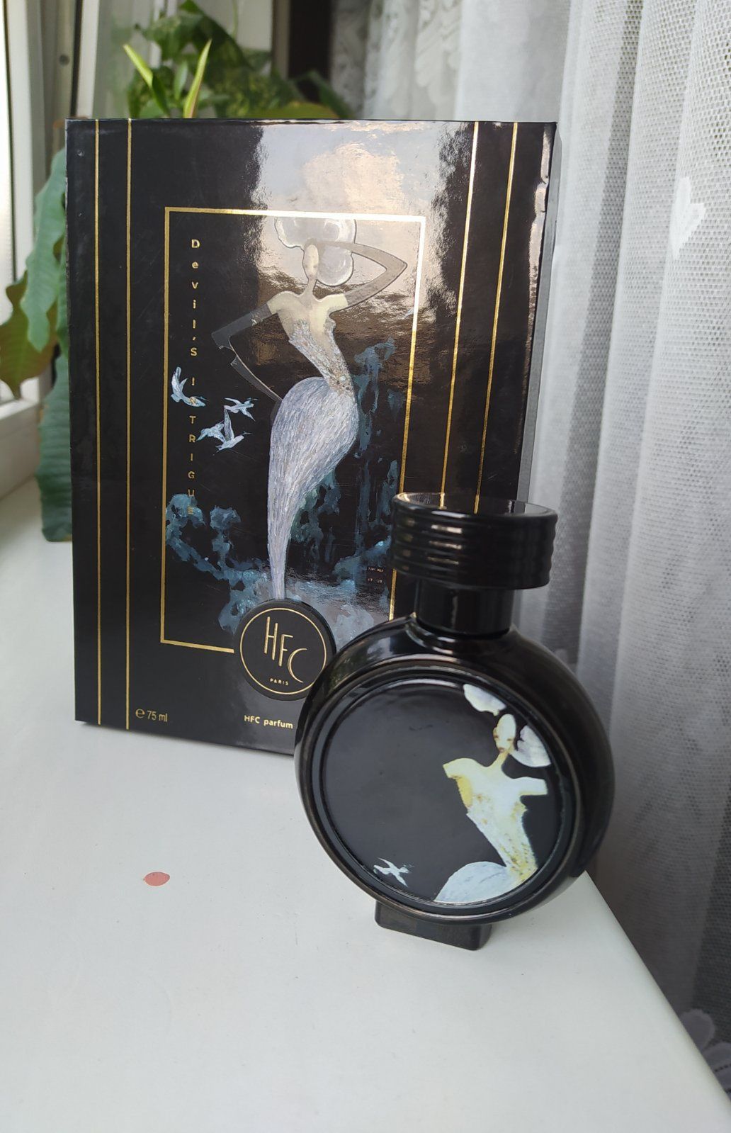 Парфюм женский Haute Fragrance Company Devil's Intrigue 75 мл