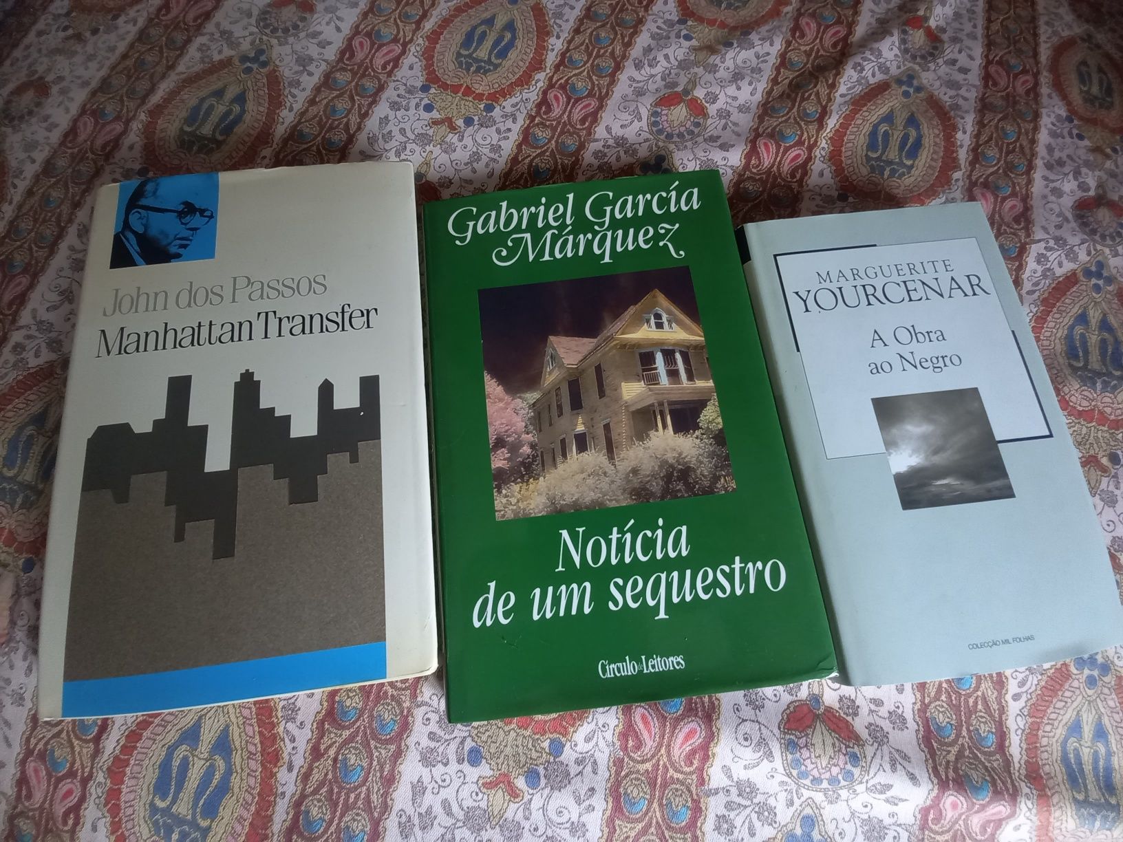dois grandes romances por cinco euros o conjunto
