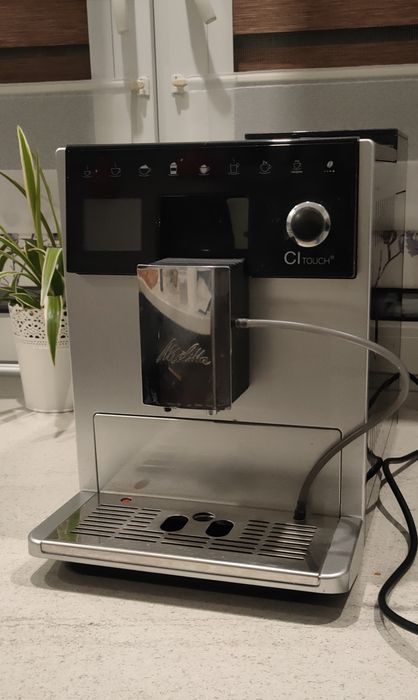 Ekspres ciśnieniowy do kawy Melitta