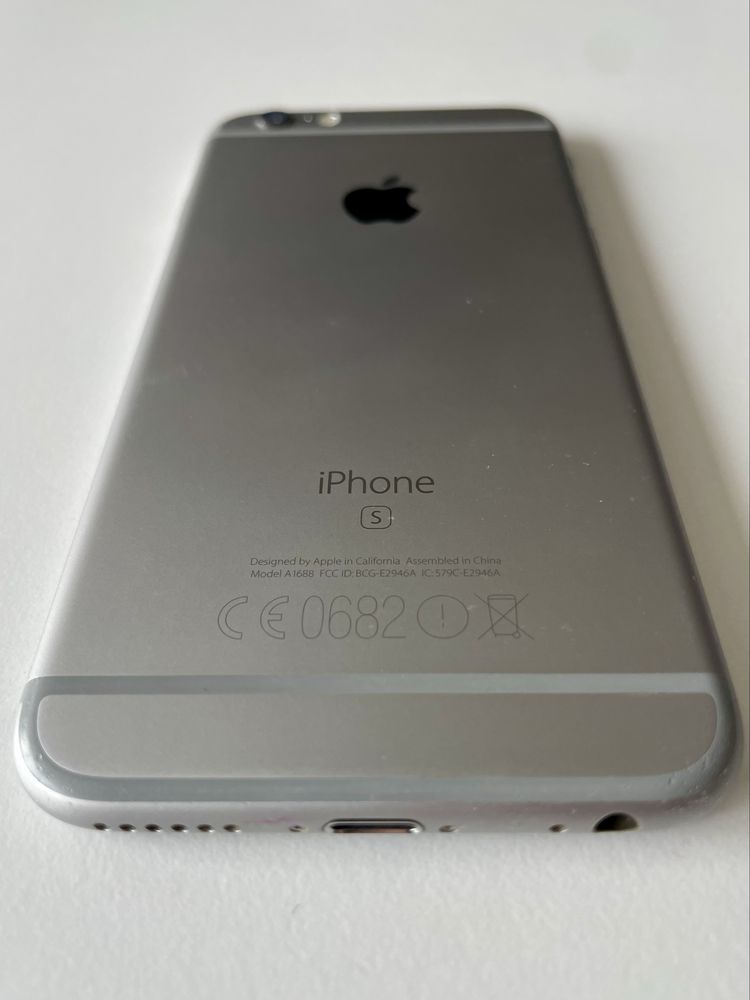 Iphone 6s model A1688 32GB Gwiezdna szarość