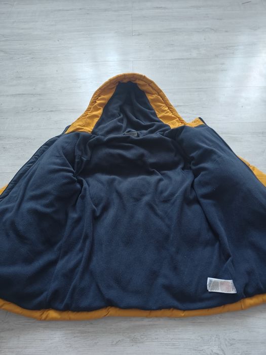 Sprzedam dziecięcą kurtkę zimową Nową+ GRATISY 2 koszule