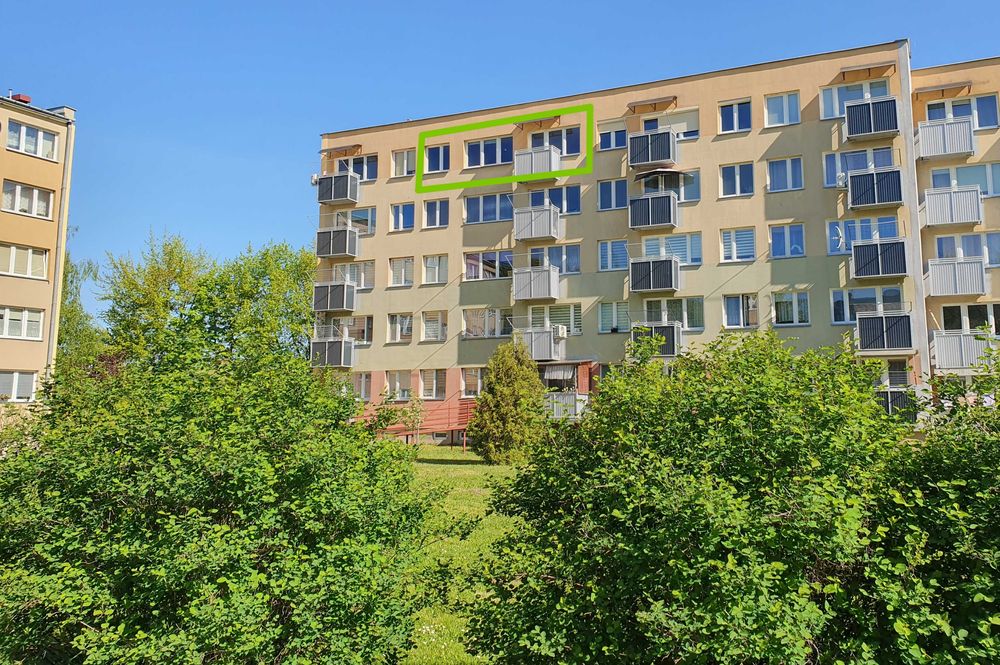 Sprzedaż - Nieruchomości / Mieszkania