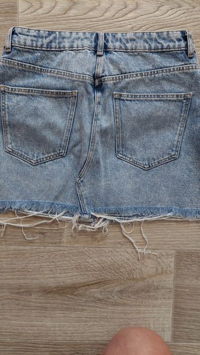 Юбка Zara  М размер