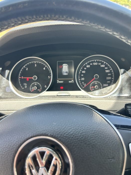 Carrinha golf 7 variant highline 1.6 tdi 110cv