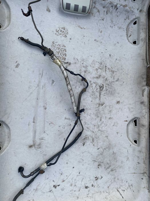 Wąz Węże Przewody Wspomagania Kia Carens III 3 2,0 16 v  Komplet