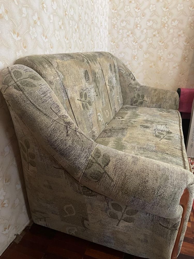 Продам диван, идеальный внешний вид