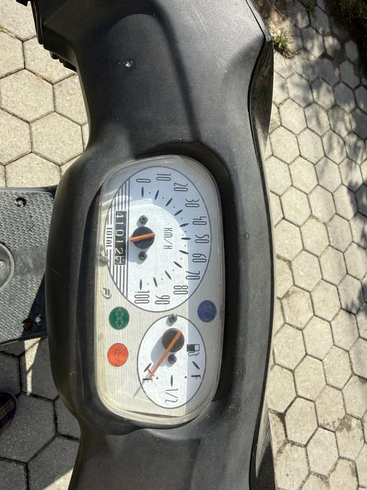 Vendo moto yamaha neos 50cc