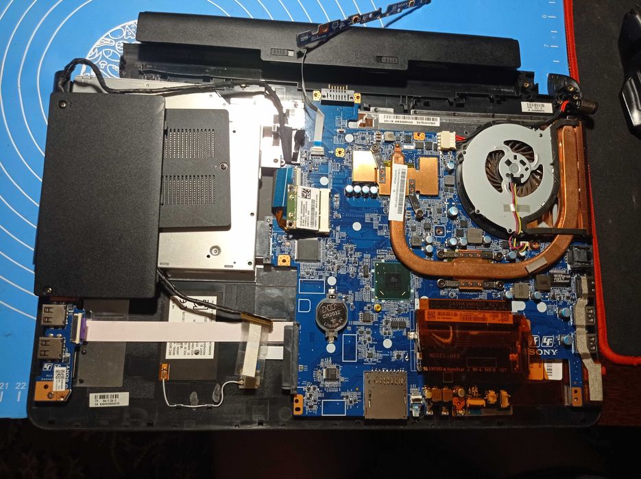 Sony SVF1521S2EB DA0HK9MB6D0