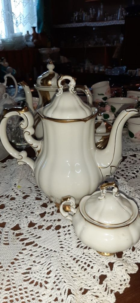 Stara porcelana Echt Tuppack Tiefenfurt Parowa   dzbanek ecru