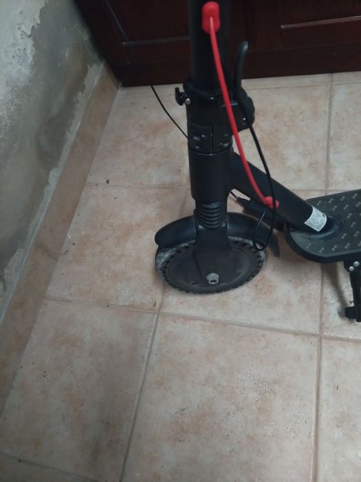 Trotinete cyroboarder