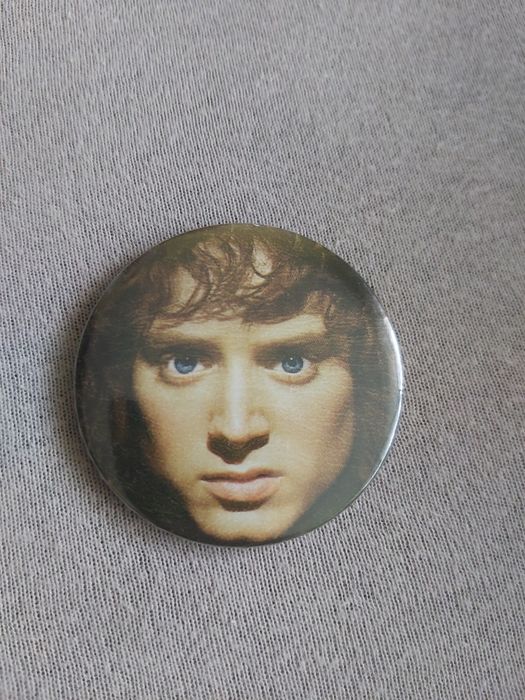 Przypinka Frodo Władca Pierścieni 56mm
