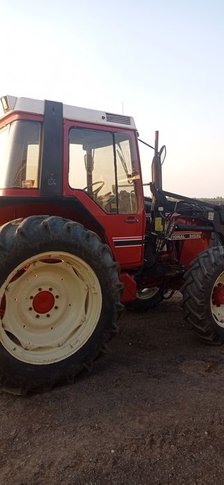 International 845xl case